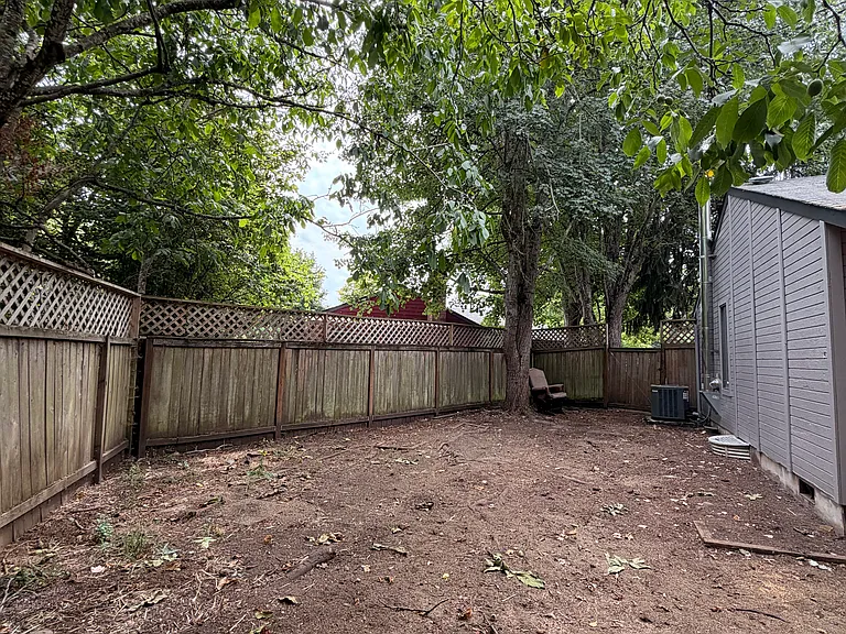 163 Thomason Ln #1 — Photo 36