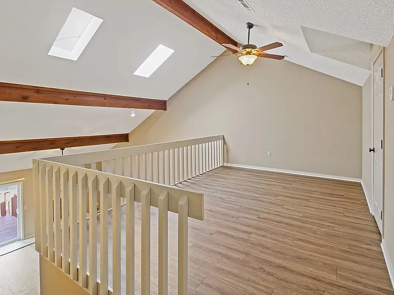 3202 Cardinal Creek Cir — Photo 8