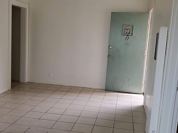 3rd image of 5601 Fishburn Ave APT 11