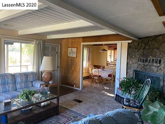 4th image of 475 Pardee Ave