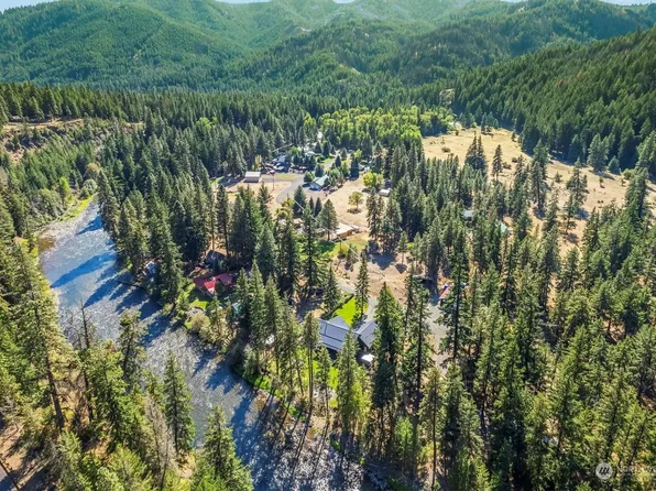 322 Fontaine Lane, Naches, WA 98937