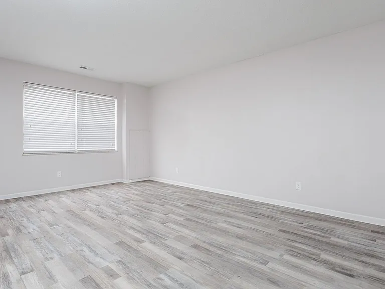 Olentangy Terrace — Photo 30