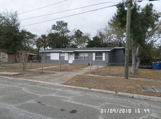 7535 Tacony Dr, Jacksonville, FL 32277