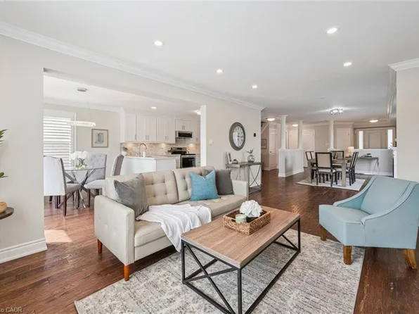 75 Teal Dr, Guelph, ON N1C 1G4