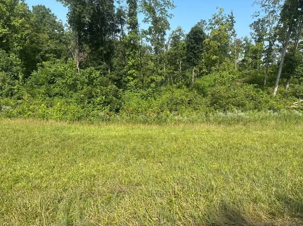 27 Rock Springs Rd, Celina, TN 38551
