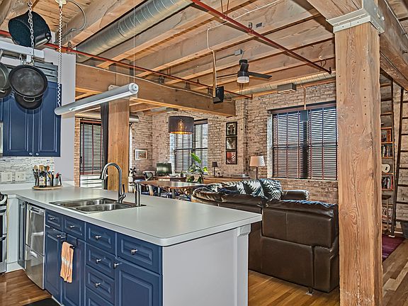 3rd image of 7240 Franklin St APT 2B