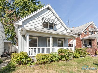 136 Walnut St, Rossford, OH, 43460