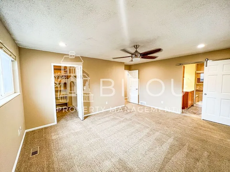 355 Waco Ct — Photo 52