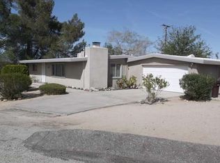 6877 Copper Mountain Rd, Twentynine Palms, CA 92277