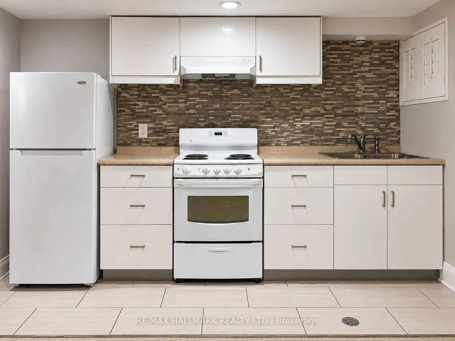 1 bed, $1,300 — Photo 2