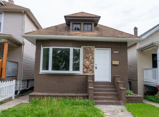 3527 W 61st St, Chicago, IL 60629