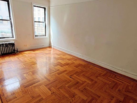 4th image of 803 E 182nd St #2B