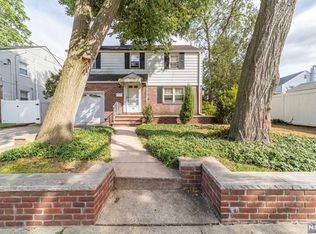 190 Wilson St, Hackensack, NJ 07601