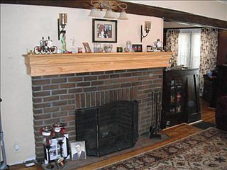 5th image of 600 E 4th St