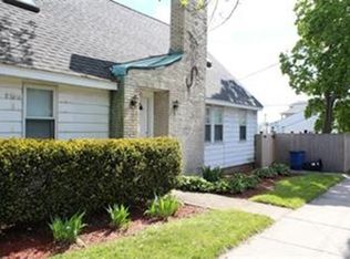 691 Humphrey St, Swampscott, MA 01907