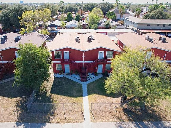 5th image of 2419 Vine Ave