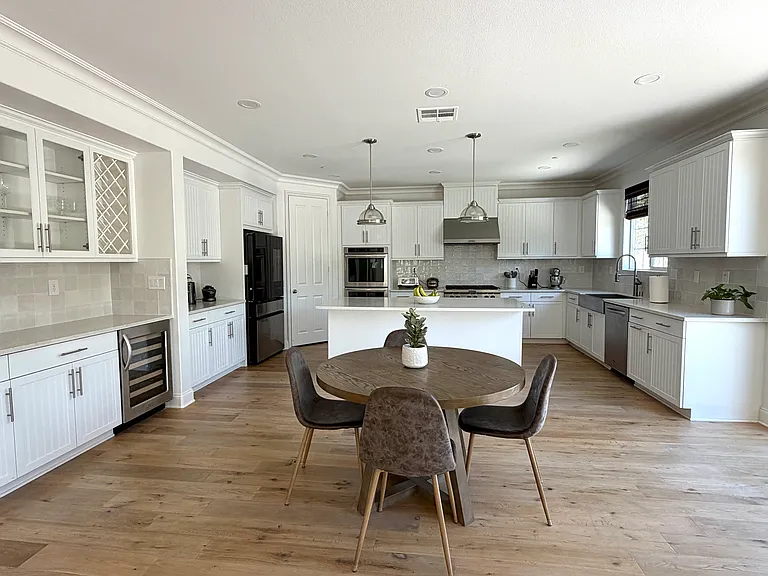 31124 Maverick Ln — Photo 2