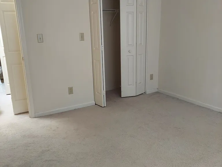 1456 Ashland Dr — Photo 3