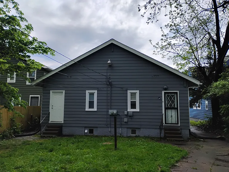 3620 N Capitol Ave — Photo 1