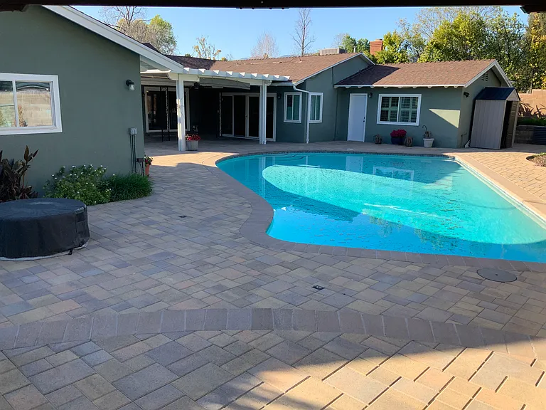 Garden Grove Ave — Photo 27