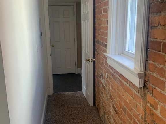 3rd image of 2220 Wheeler St APT 2