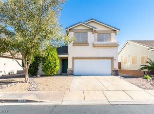 667 Pacific Cascades Dr, Henderson, NV 89012