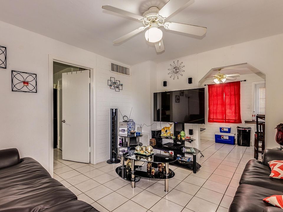 1st image of 201 E Vogel Ave APT C
