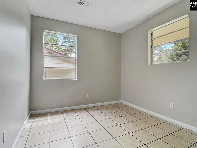 329 Saddlefield Rd — Photo 16
