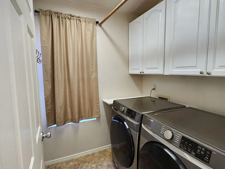 15013 S 46th Pl — Photo 8