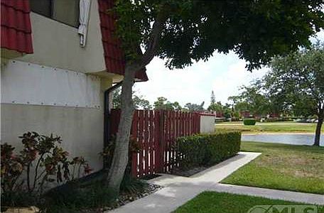 2nd image of 3779 Victoria Dr