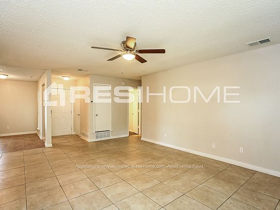5th image of 10710 Eastcrest Ln