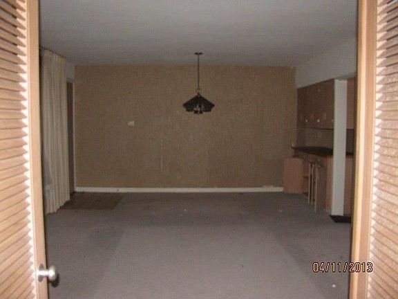 5th image of 4648 Forest Dr