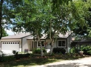 6511 Royal Glen Ct, Lisle, IL 60532