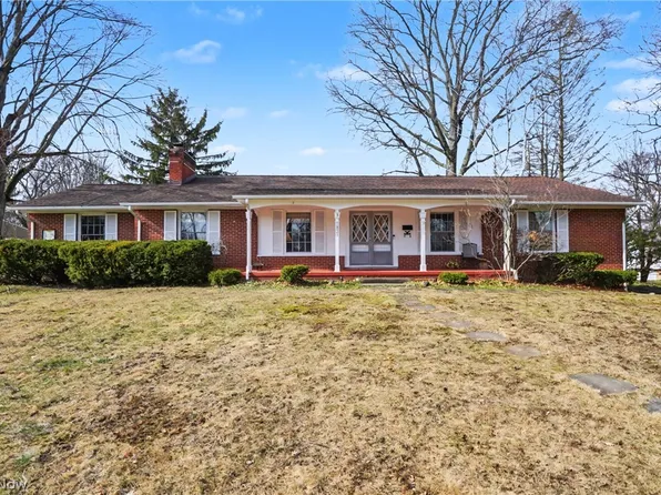 1821 Ganyard Rd, Akron, OH 44313