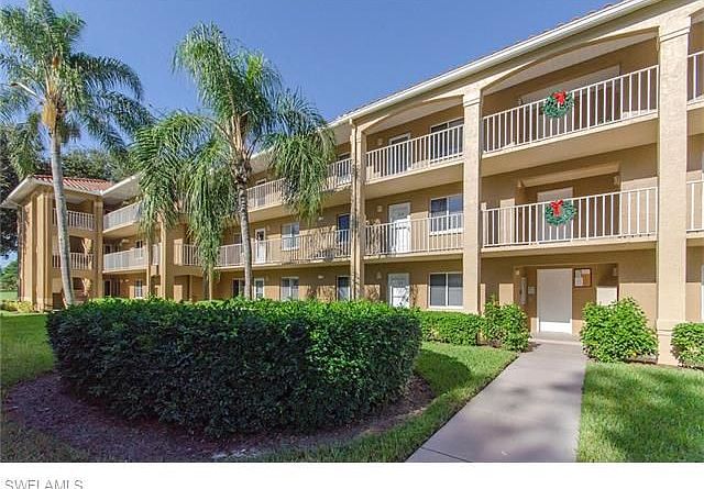 1st image of 5965 Bloomfield Cir APT B202