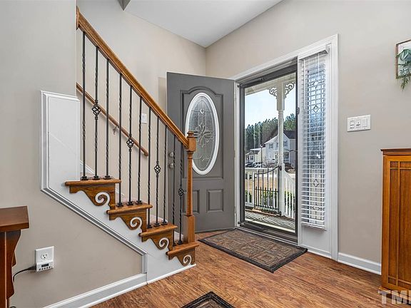 4th image of 57 Sequoia Dr