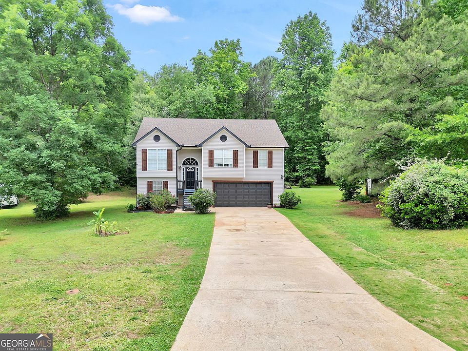 1st image of 110 Westeria Way