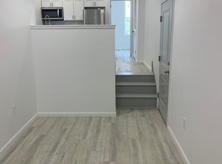 1735 N 21st St #2, Philadelphia, PA 19121