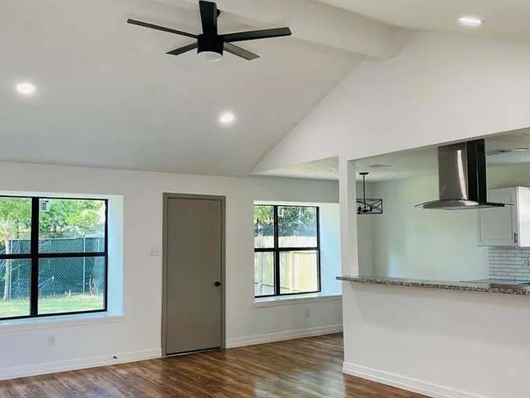 3230 Dragonwick Dr — Photo 4