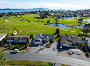 8277 Cowichan Rd, Blaine, WA 98230