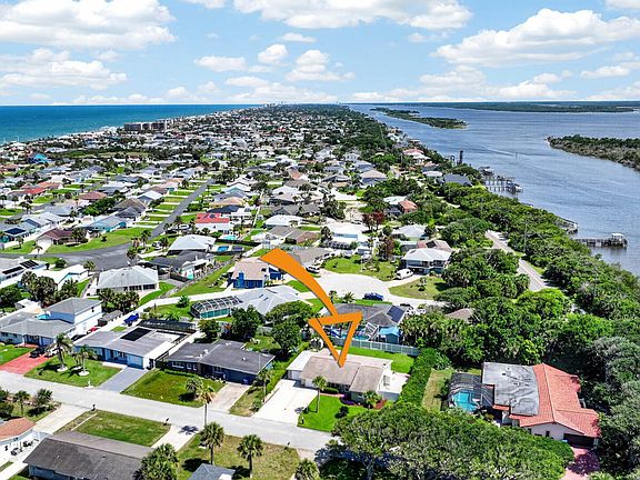 2nd image of 38 Dolphin Ave