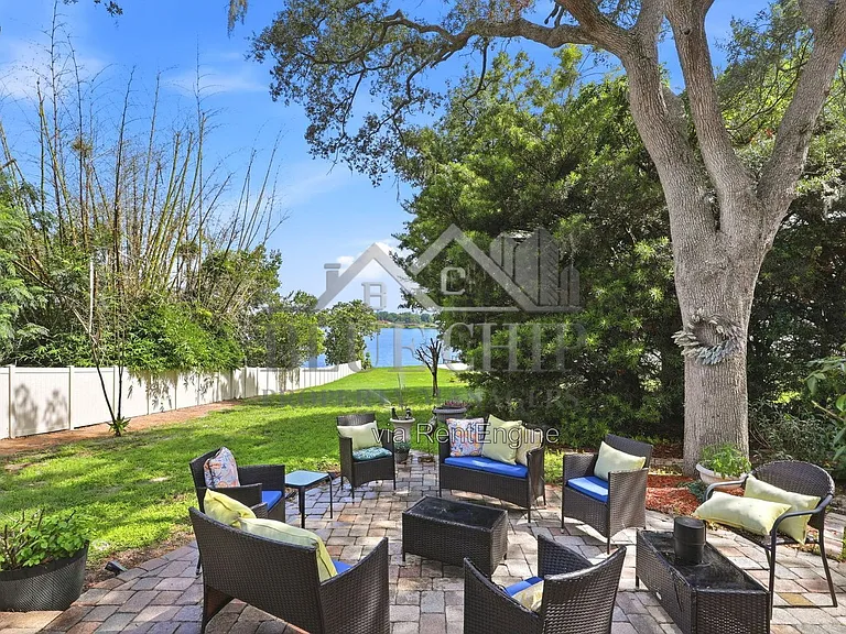 6714 Nina Rosa Dr — Photo 40
