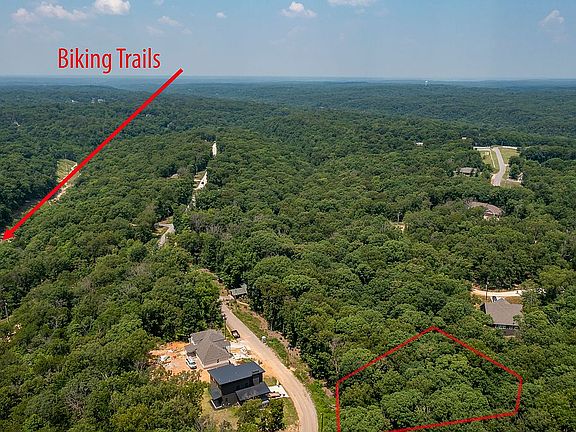 2nd image of Chichester Cir