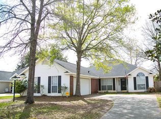 2131 Willow Oak Dr, Mobile, AL 36695