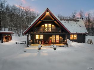 3595 Military Rd, Newport, NY 13416