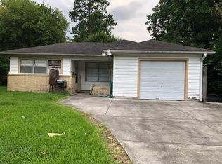 1704 Harding St, Pasadena, TX 77502