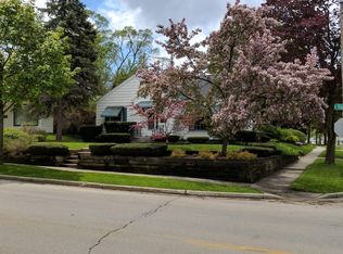 1001 E Racine Ave, Waukesha, WI 53186