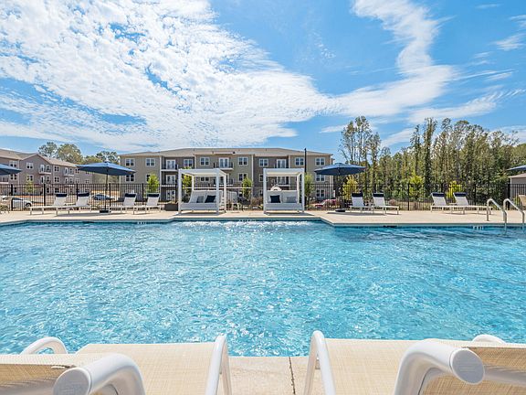 Saltwater Swimming Pool at Preston Park Apartments in Burlington, NC