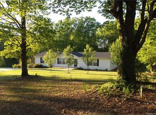 253 Shue Rd, Broadway, NC 27505