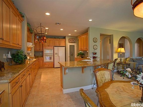 4th image of 705 San Marino Ct